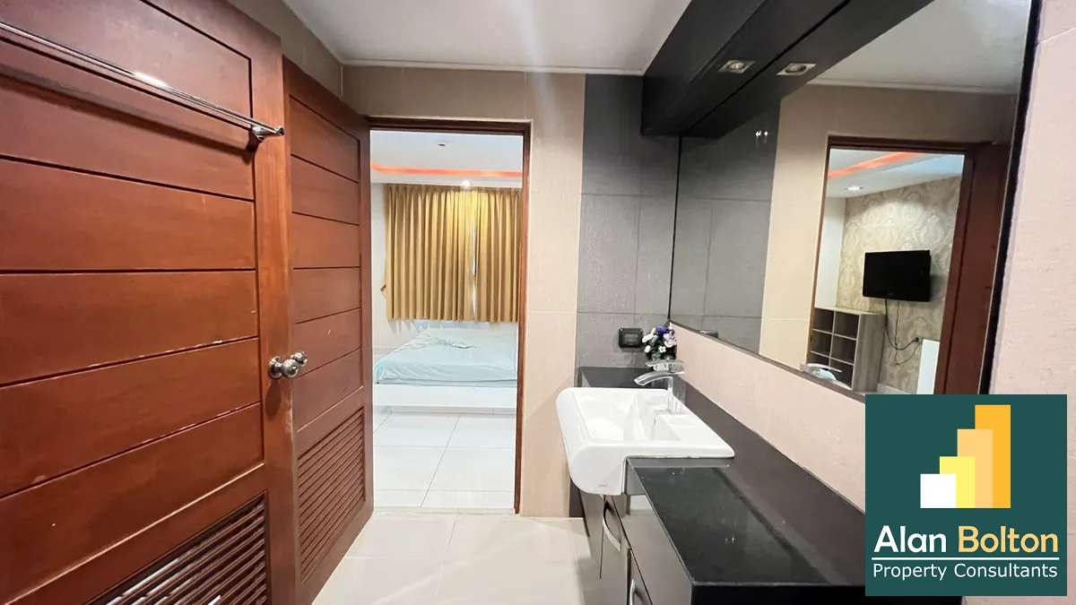 Coner room 2 Bedroom 2 Bathroom in South Pattaya photo 11