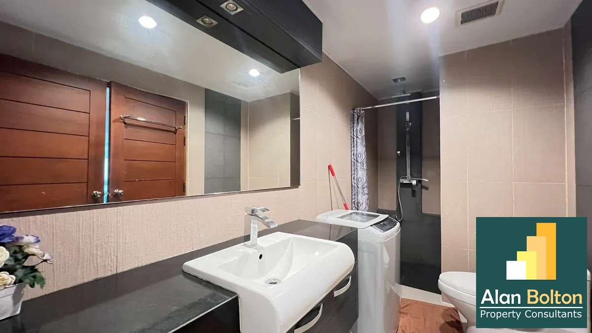 Coner room 2 Bedroom 2 Bathroom in South Pattaya photo 9
