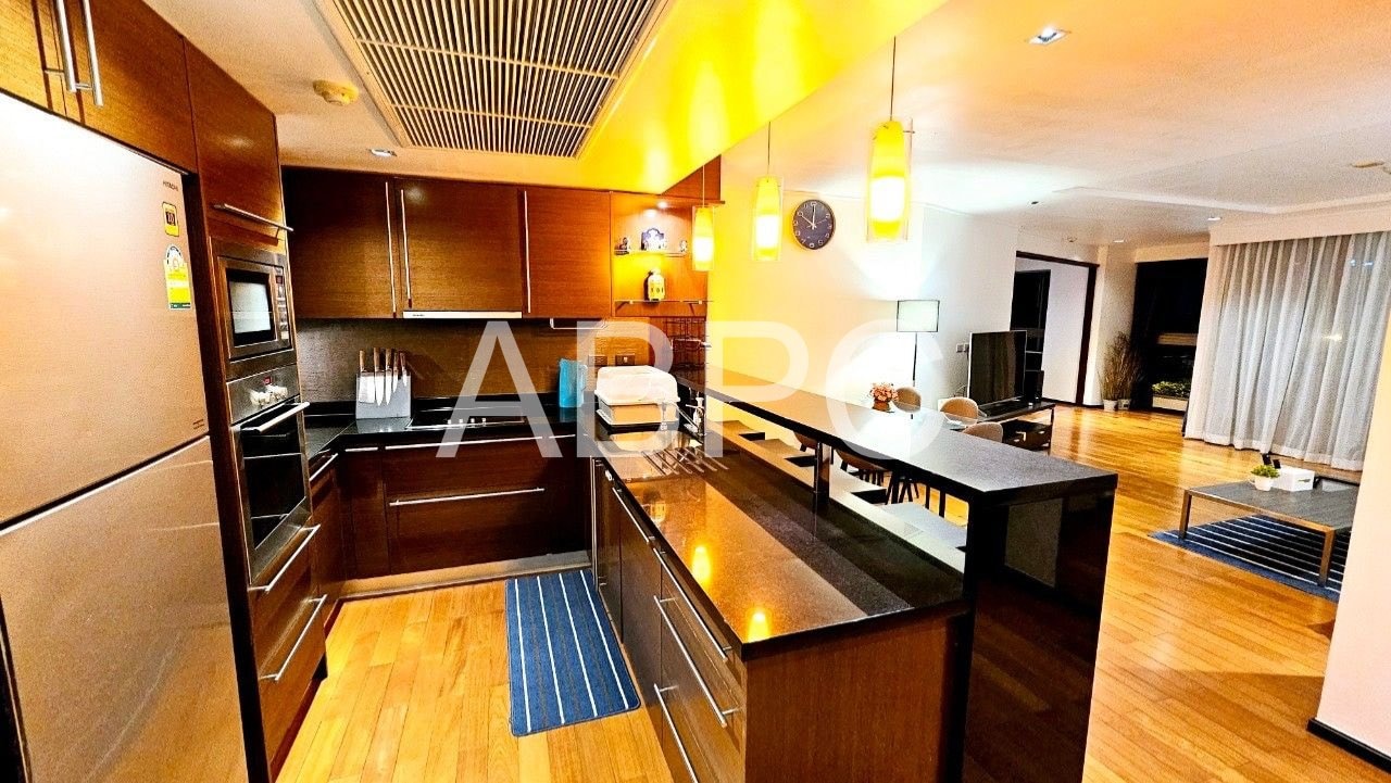 2 Bed 2 Bath Condo in North Pattaya photo 6