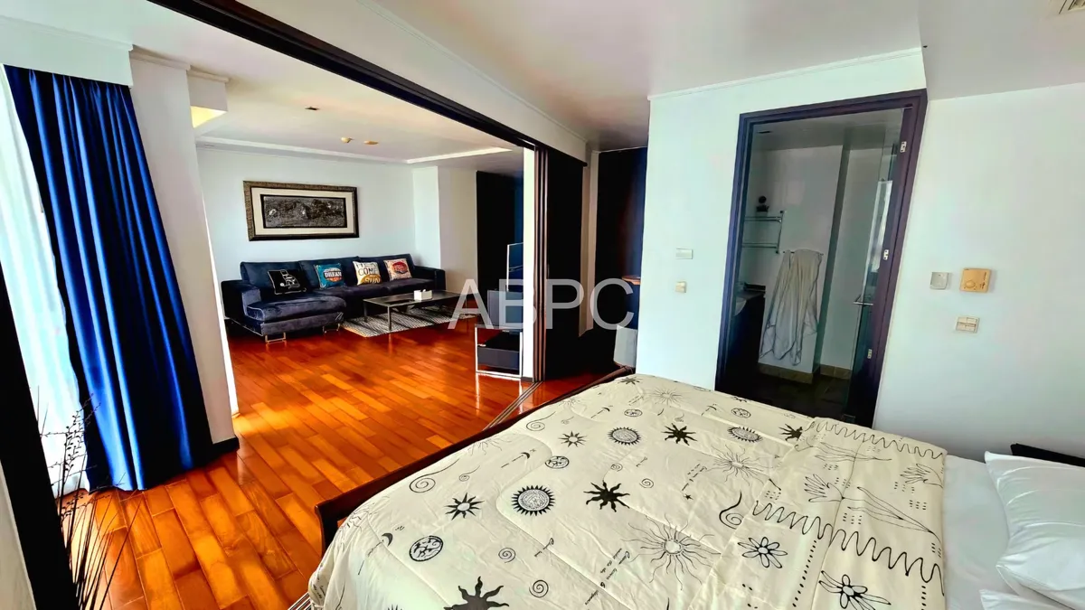 2 Bed 2 Bath Condo in North Pattaya photo 9