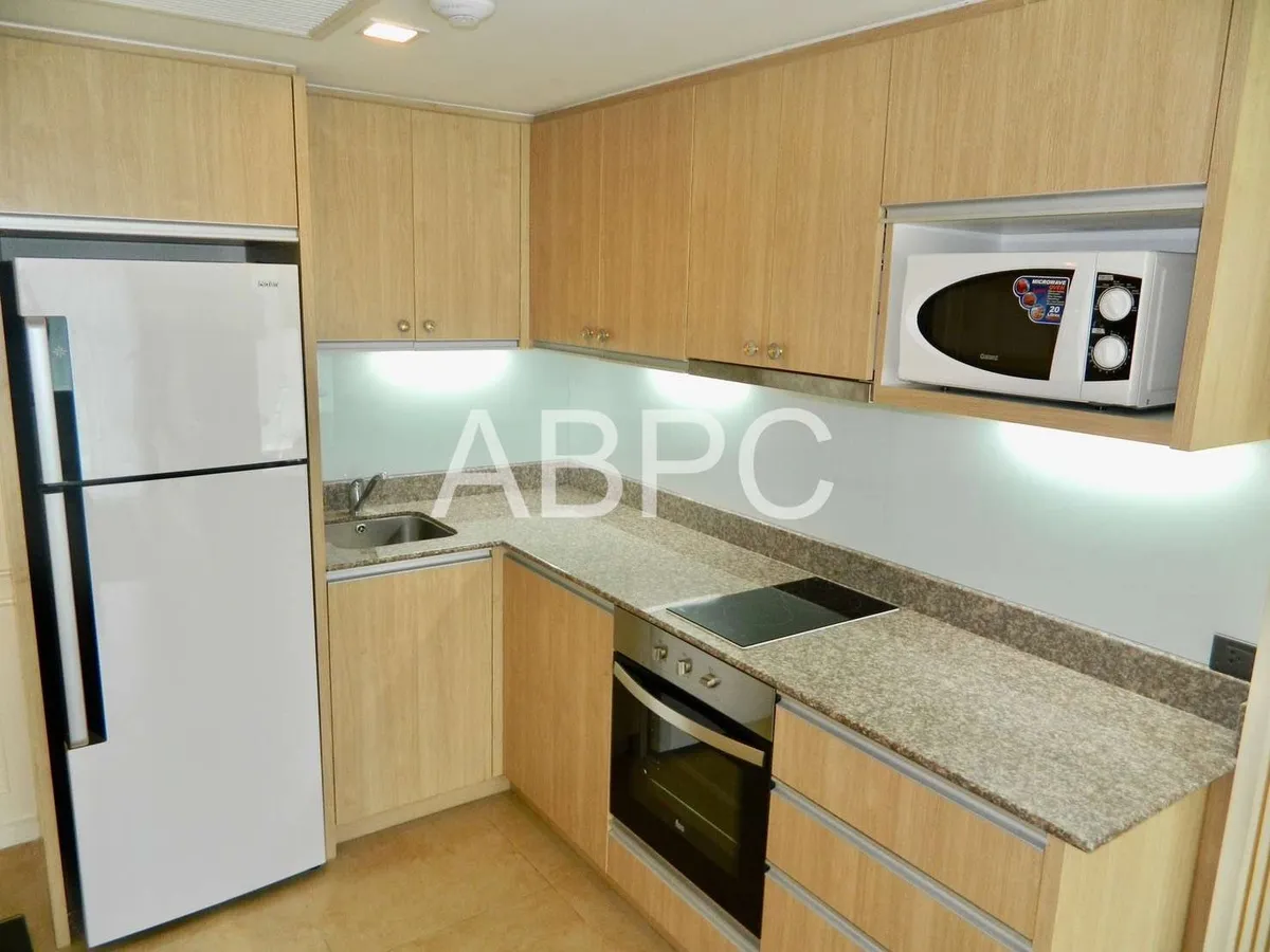 1 Bed 1 Bath in Pratumnak CS4156 photo 4