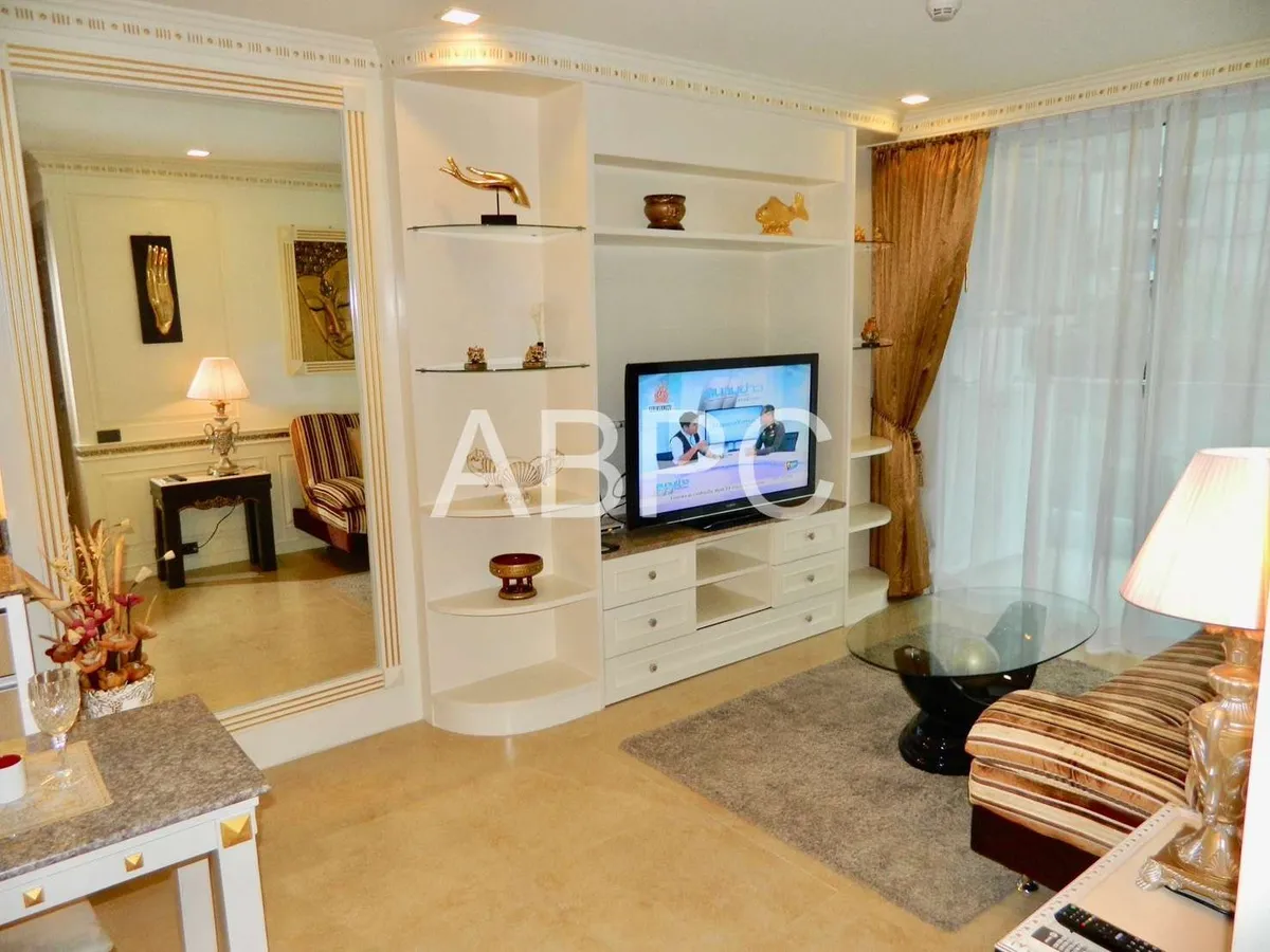 1 Bed 1 Bath in Pratumnak CS4156 photo 9