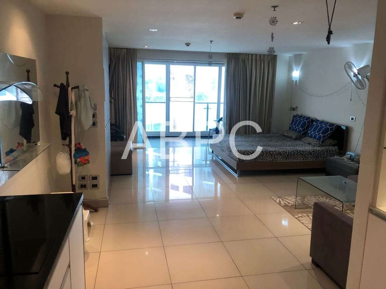 Large Studio Condo Near Central Pattaya photo 16