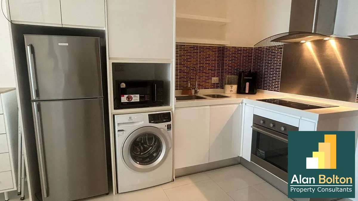 2 Bed 2 Bath in Wong Amat CS4672 photo 14