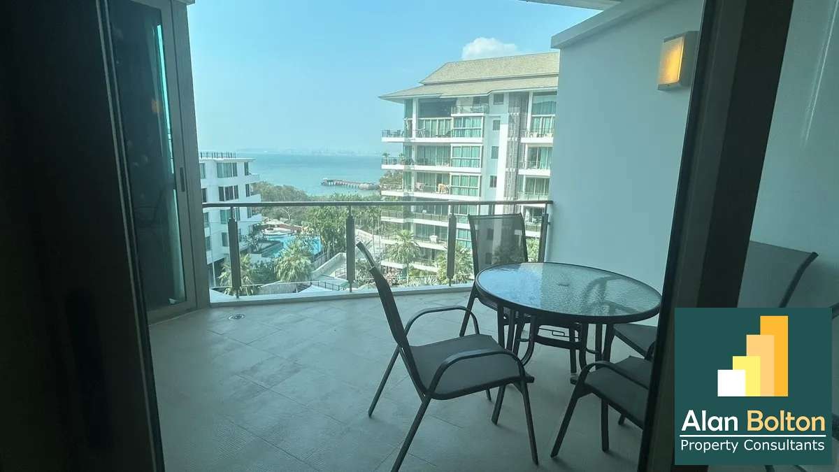 2 Bed 2 Bath in Wong Amat CS4672 photo 10