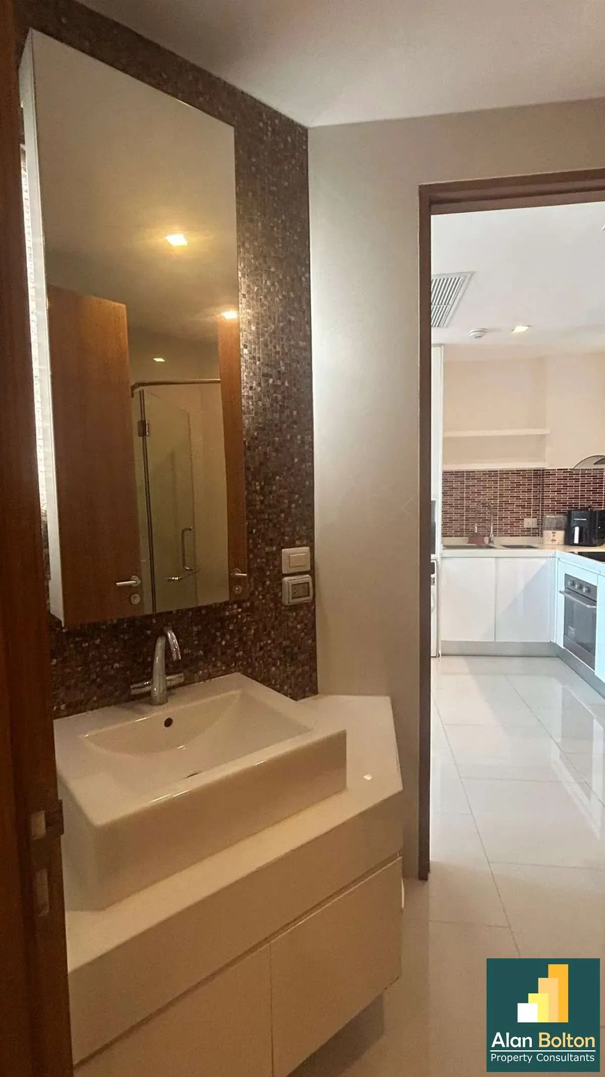 2 Bed 2 Bath in Wong Amat CS4672 photo 21