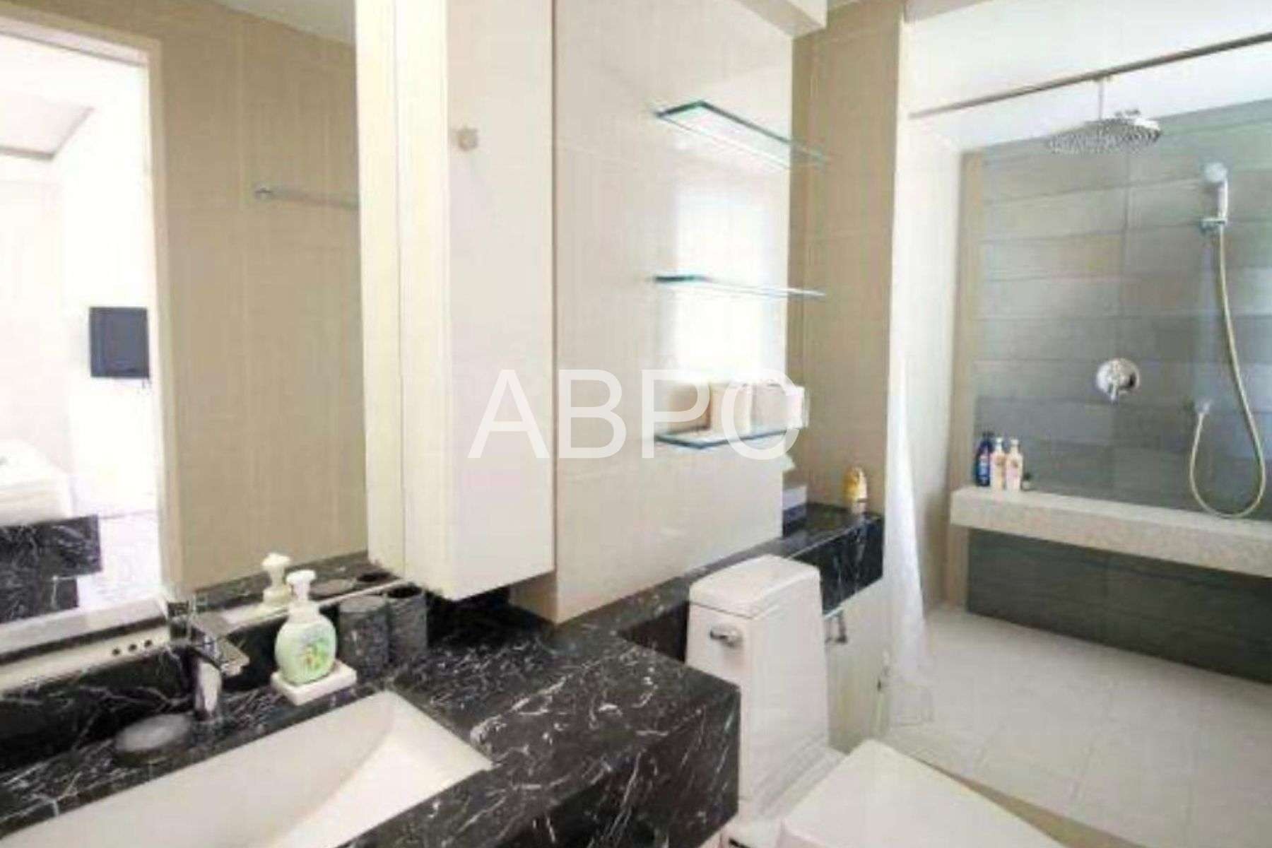 Top Floor Pool View 2 Bed 2 Bath Condo In Central Pattaya photo 7