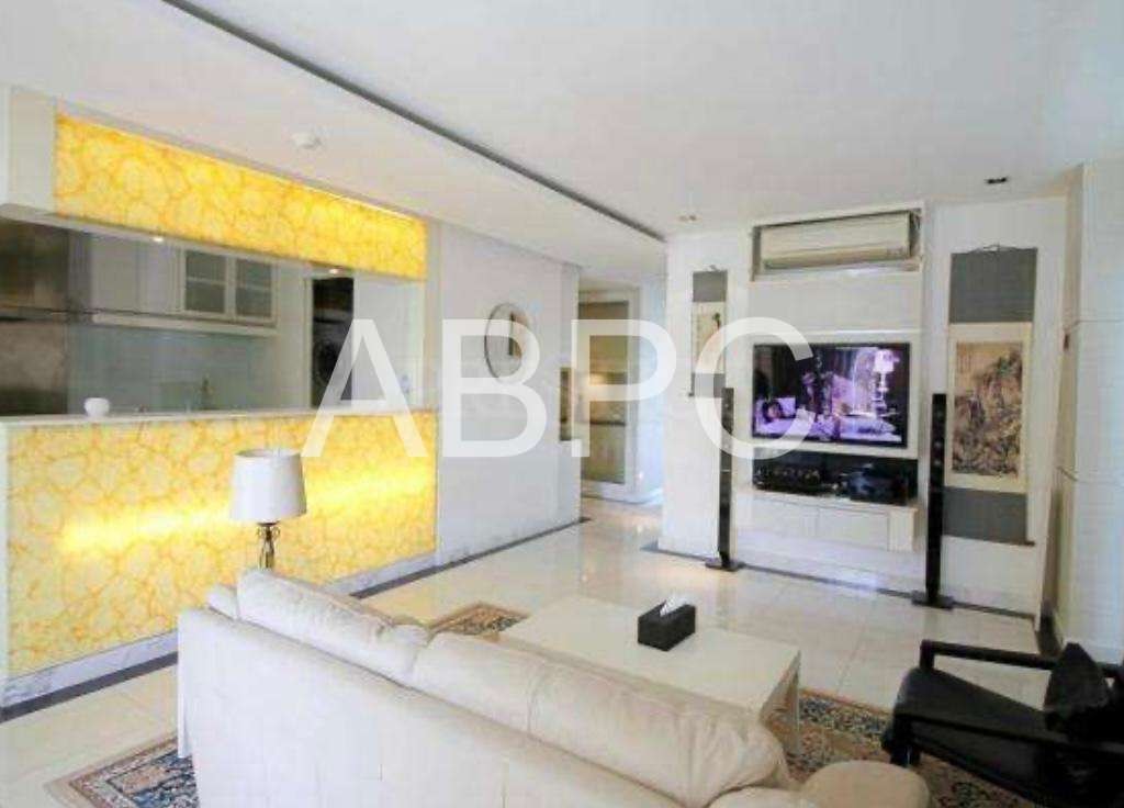 Top Floor Pool View 2 Bed 2 Bath Condo In Central Pattaya photo 5