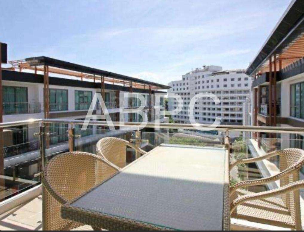 Top Floor Pool View 2 Bed 2 Bath Condo In Central Pattaya photo 6