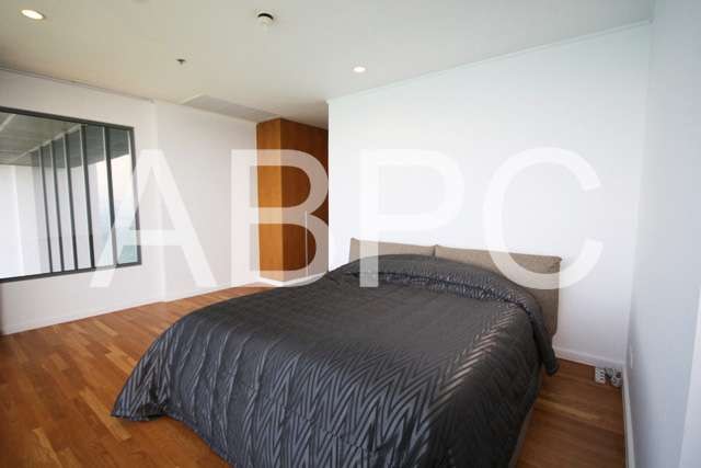 4 Bed 5 Bath in Wong Amat CS4876 photo 16