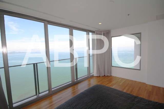 4 Bed 5 Bath in Wong Amat CS4876 photo 11