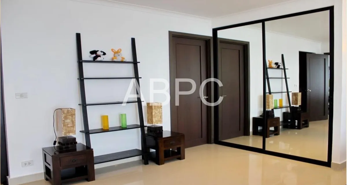 1 Bed in The Park For Sale or Rent photo 12