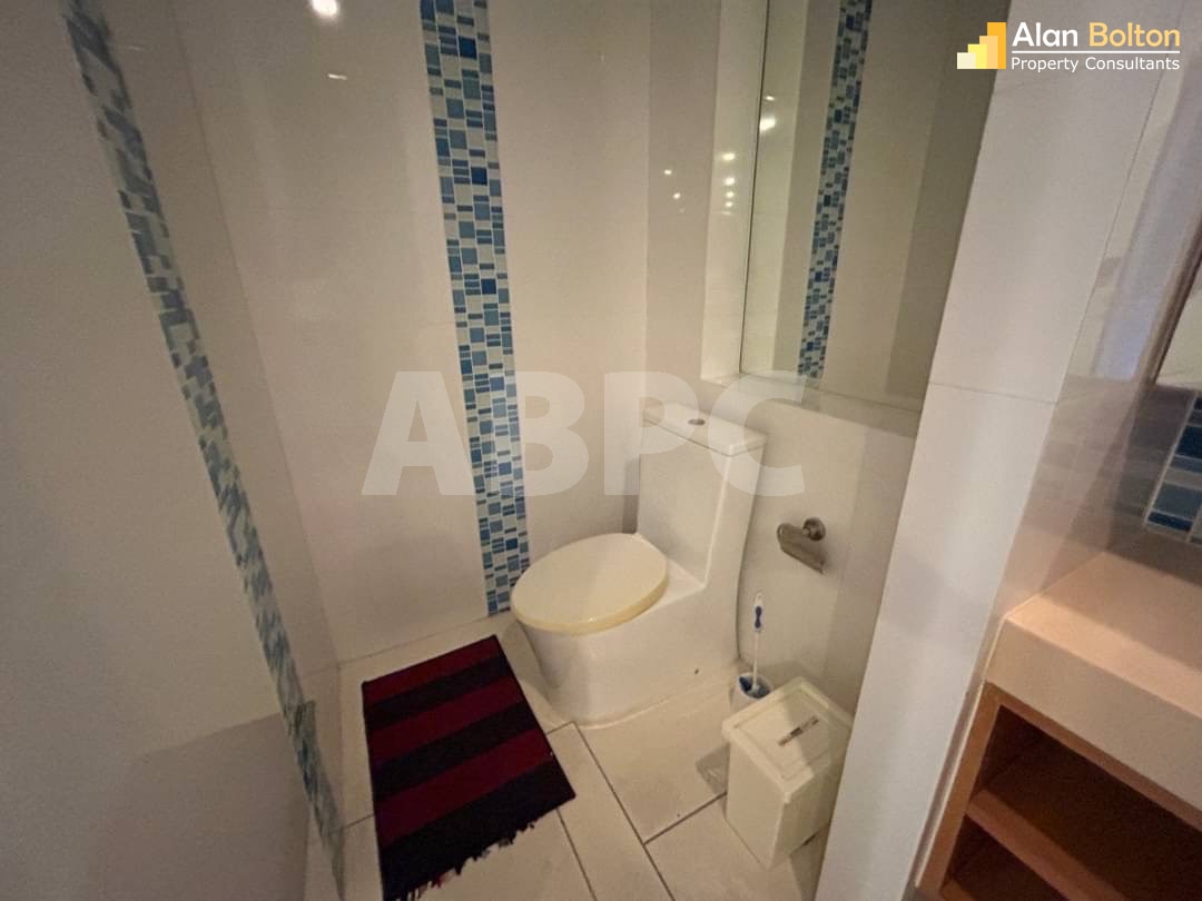 Studio Bed 1 Bath in Wong Amat CS6136 photo 10