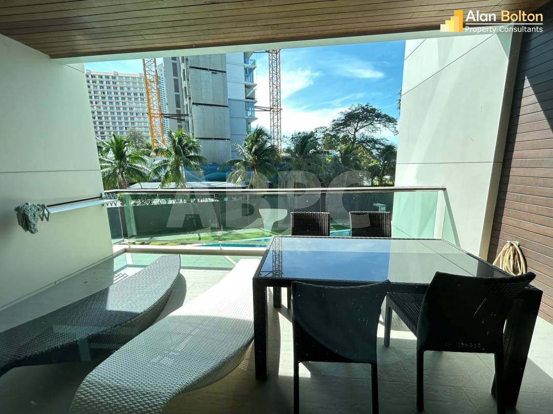 Studio Bed 1 Bath in Wong Amat CS6136 photo 15