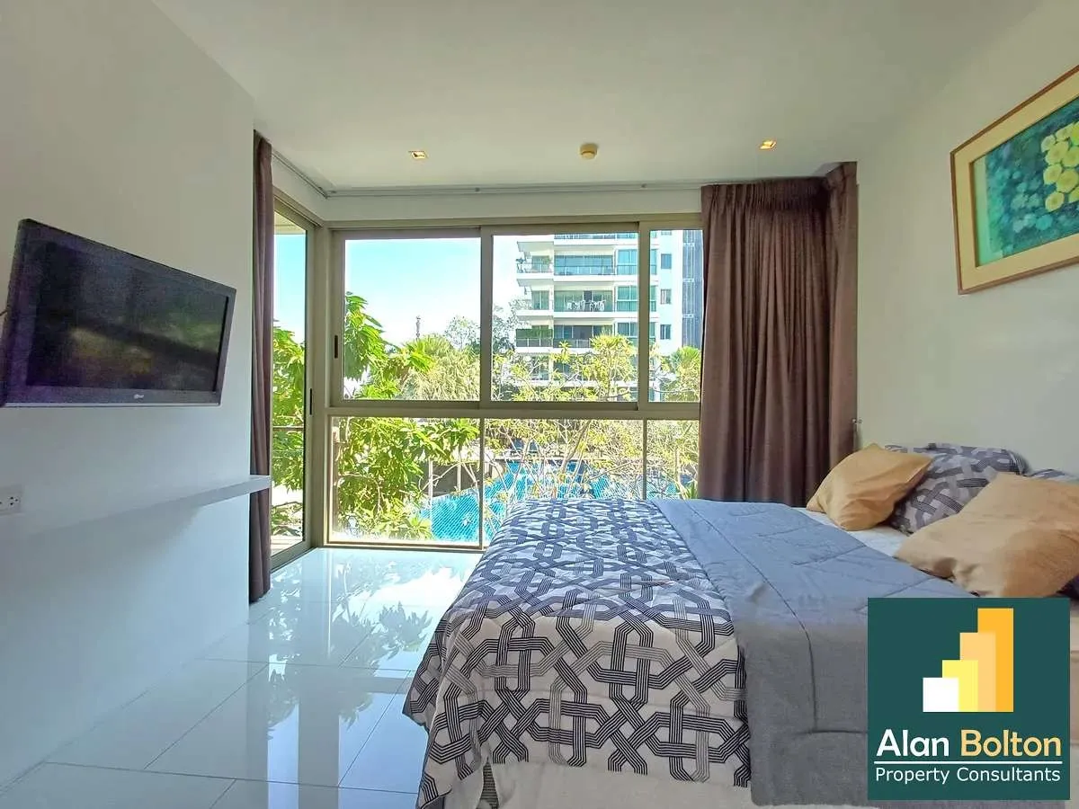 Pool View 3 Bed 3 Bath Condo In Wongamat photo 15