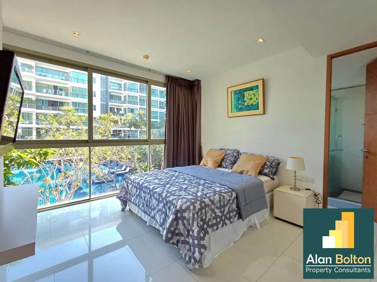 Pool View 3 Bed 3 Bath Condo In Wongamat photo 14