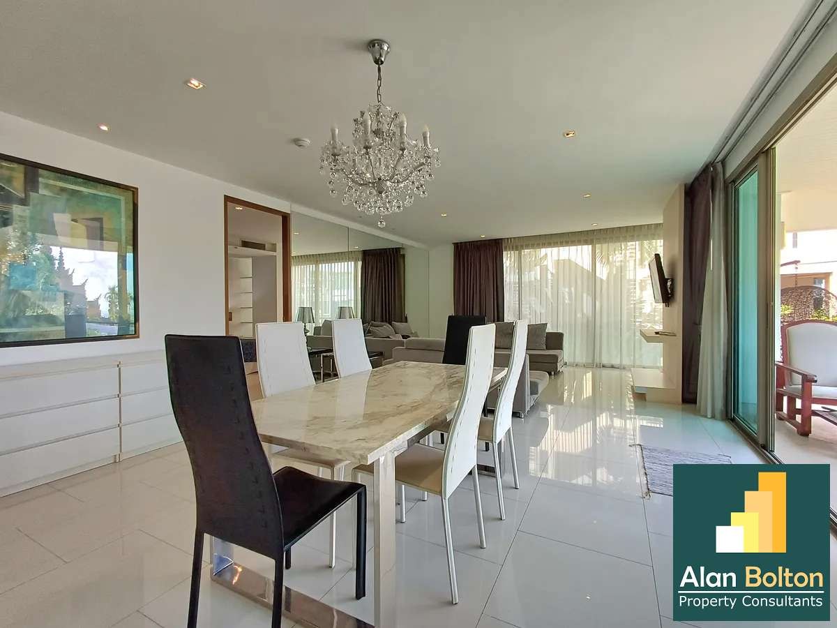 Pool View 3 Bed 3 Bath Condo In Wongamat photo 5