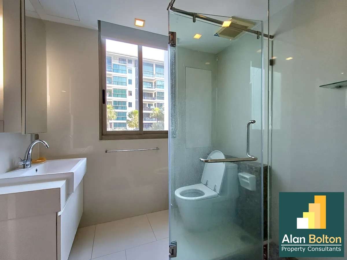 Pool View 3 Bed 3 Bath Condo In Wongamat photo 17