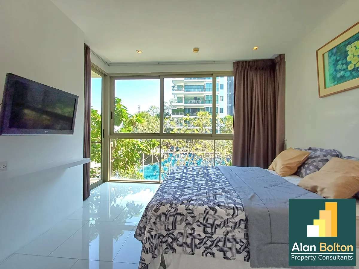 Pool View 3 Bed 3 Bath Condo In Wongamat photo 15