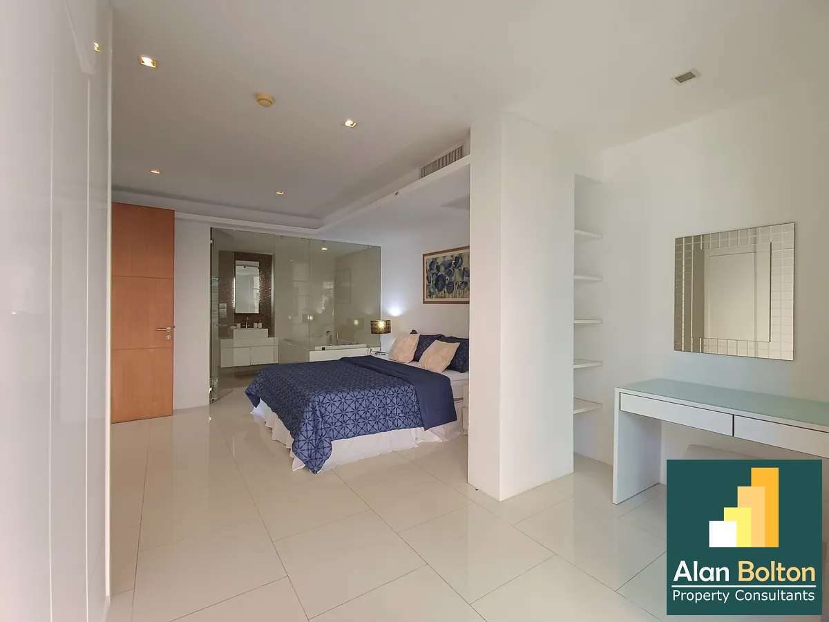 Pool View 3 Bed 3 Bath Condo In Wongamat photo 11