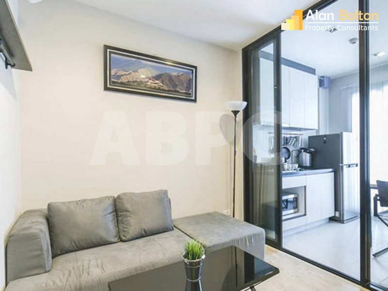 1 Bed 1 Bath in Central Pattaya CS6700 photo 3