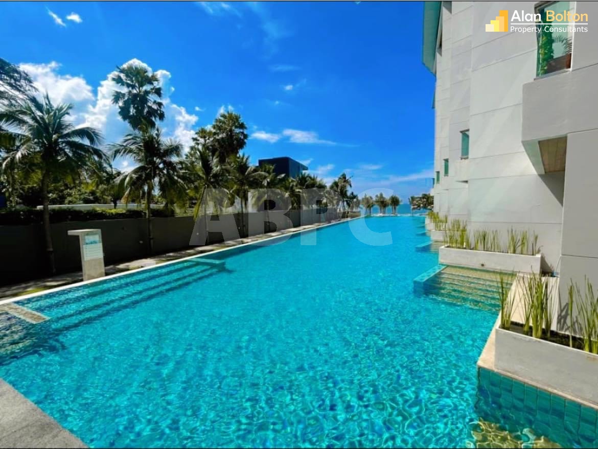 Large Beachfront Pool Access Luxury Studio Condo In Wongamat photo 10