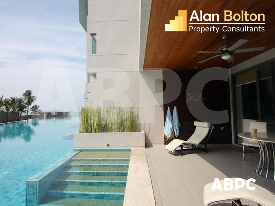 Large Beachfront Pool Access Luxury Studio Condo In Wongamat photo 8