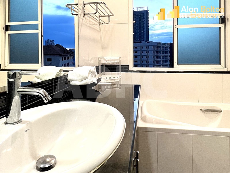 2 Bed 3 Bath Condo in Central Pattaya - Nova Atrium photo 11