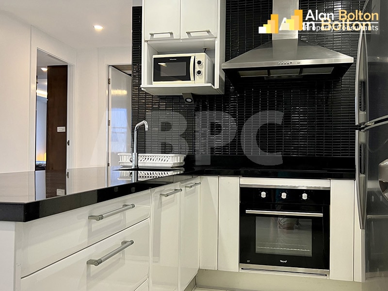 2 Bed 3 Bath Condo in Central Pattaya - Nova Atrium photo 7