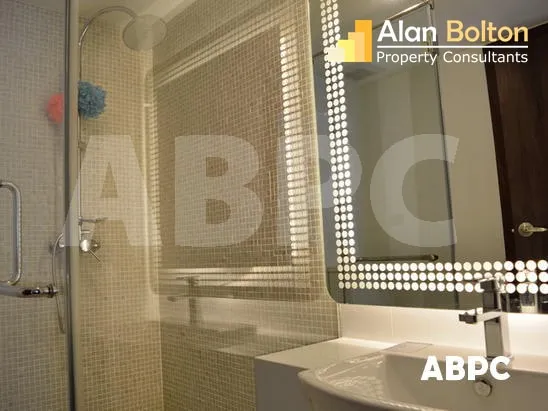 1 Bed 1 Bath in Wong Amat CS7026 photo 6