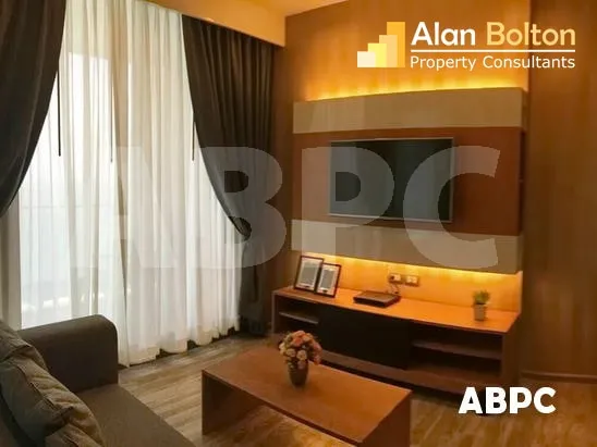 1 Bed 1 Bath in Wong Amat CS7045 photo 2