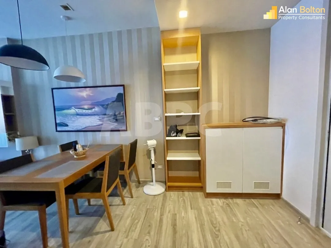 1 Bed 1 Bath in Wong Amat CS7046 photo 7