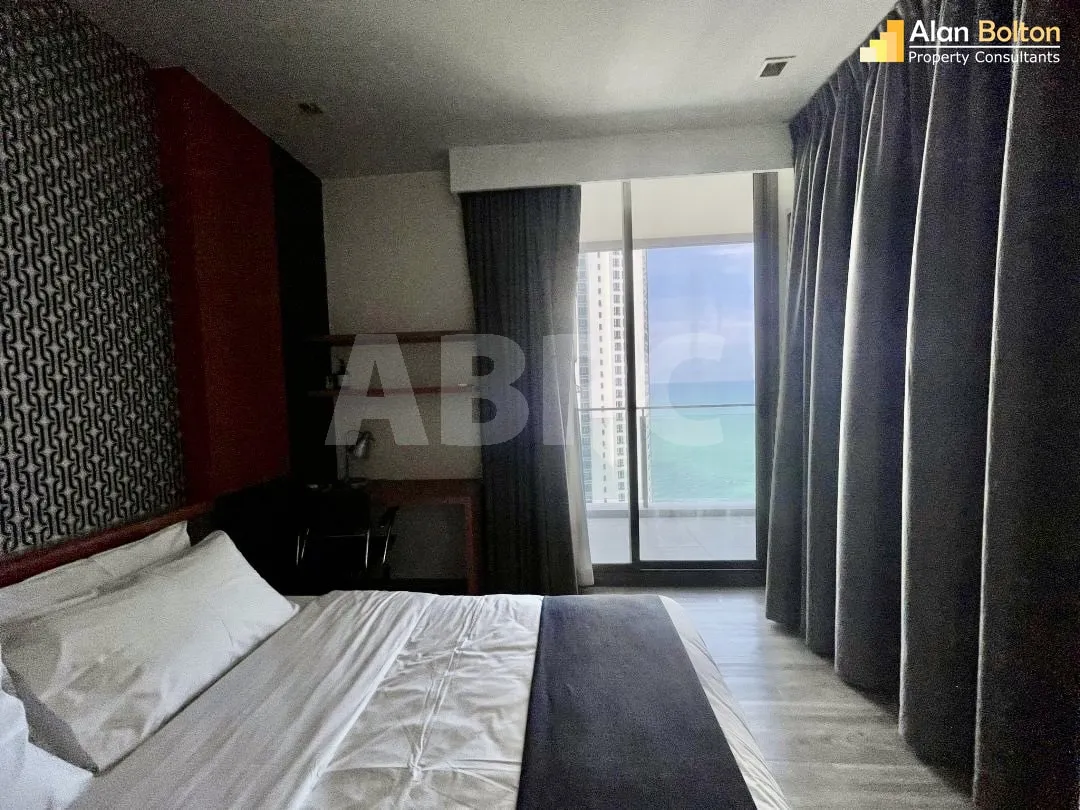 1 Bed 1 Bath in Wong Amat CS7046 photo 10