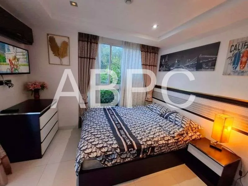 2 Bed 1 Bath in Wong Amat CS7089 photo 7