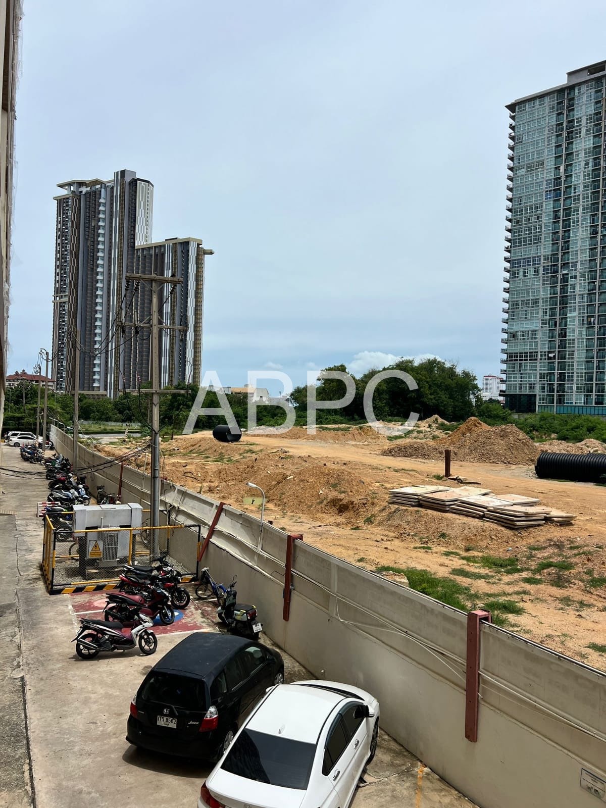 Renovated 2 Bed 2 Bath Condo in Jomtien CS7301 photo 7