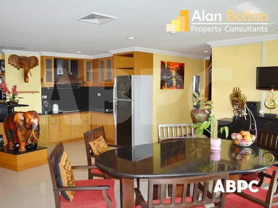 Large 2 Bedroom Condo - Nova Atrium photo 5