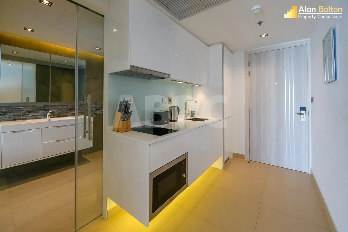 1 Bed 1 Bath in Pratumnak CS8100 photo 8