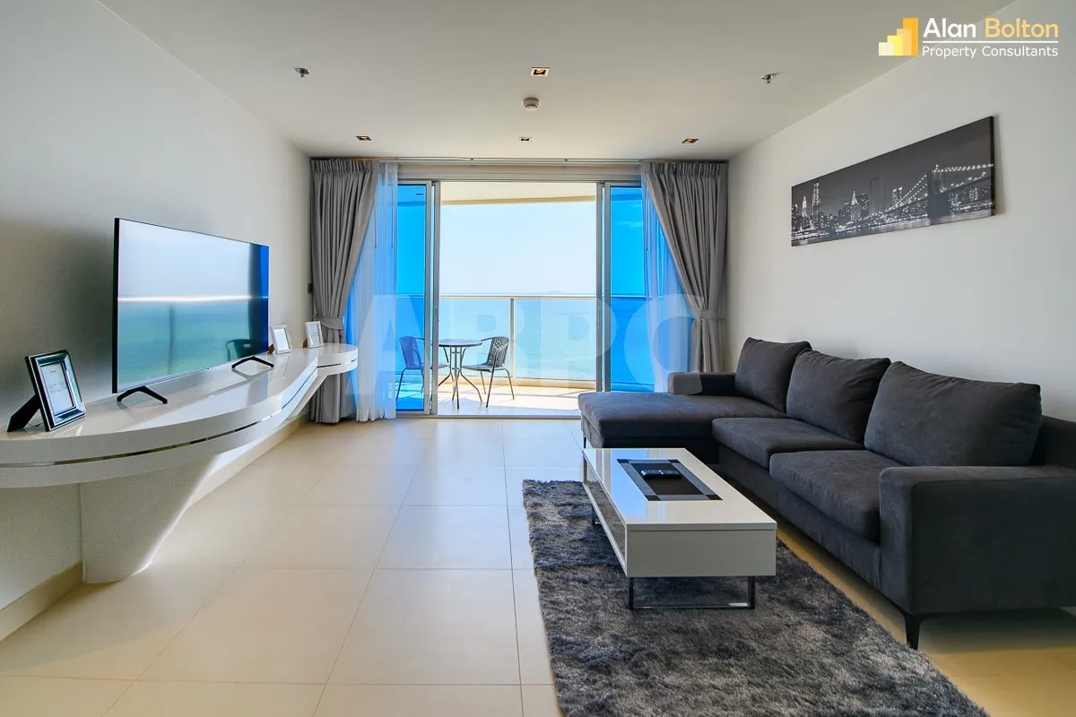 1 Bed 1 Bath in Pratumnak CS8100 photo 10