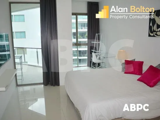 Beachfront Pool View 2 Bed 2 Bath Condo In Wongamat photo 4