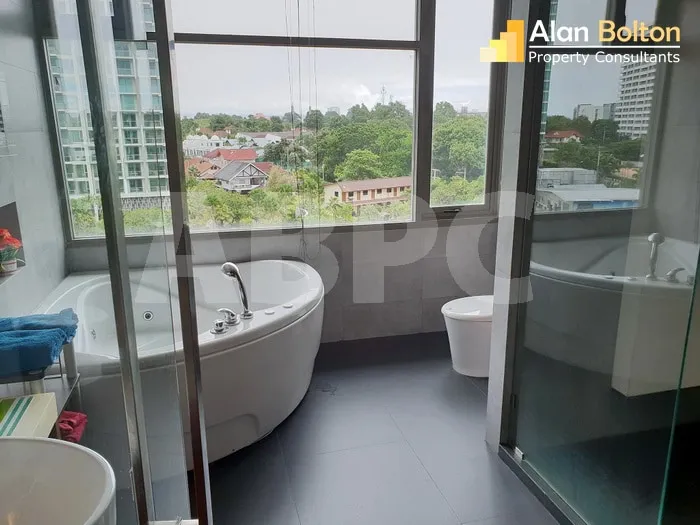 Stunning 1 Bed in Ananya Beachfront Condo photo 8
