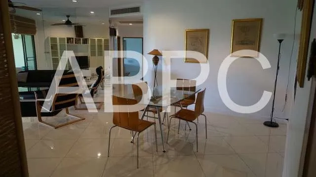 REDUCED Beachfront 2 Bed 2 Bath Condo In Na Jomtien photo 2