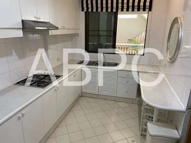 REDUCED Beachfront 2 Bed 2 Bath Condo In Na Jomtien photo 4