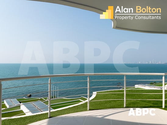 Front Facing Ocean View Luxury 2 Bed 2 Bath Condo in Na Jomtien