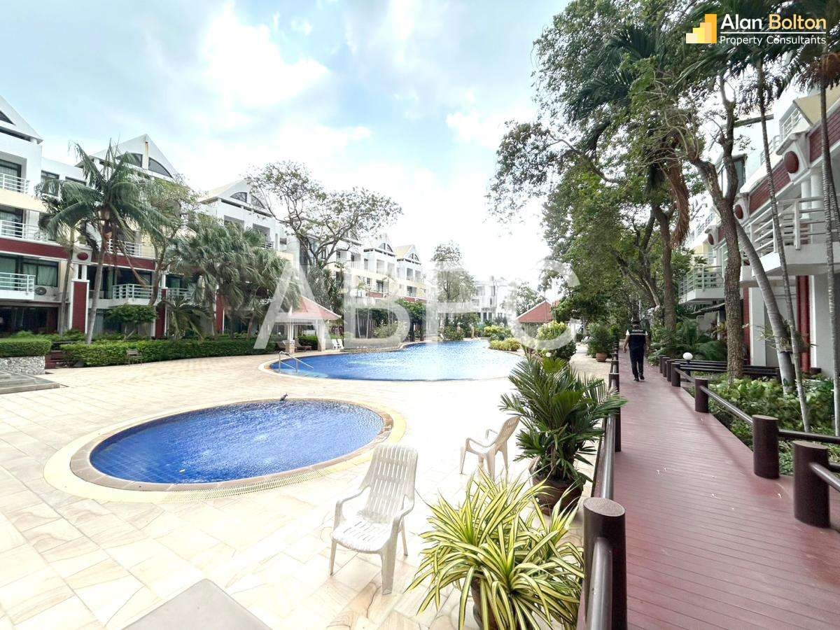 93 SQ.M Garden View 1 Bedroom Condo in Jomtien - Metro Jomtien Condotel