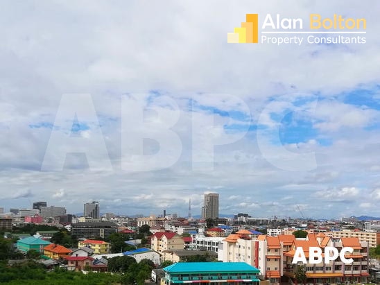 1 Bed 1 Bath Condo in South Pattaya photo 2