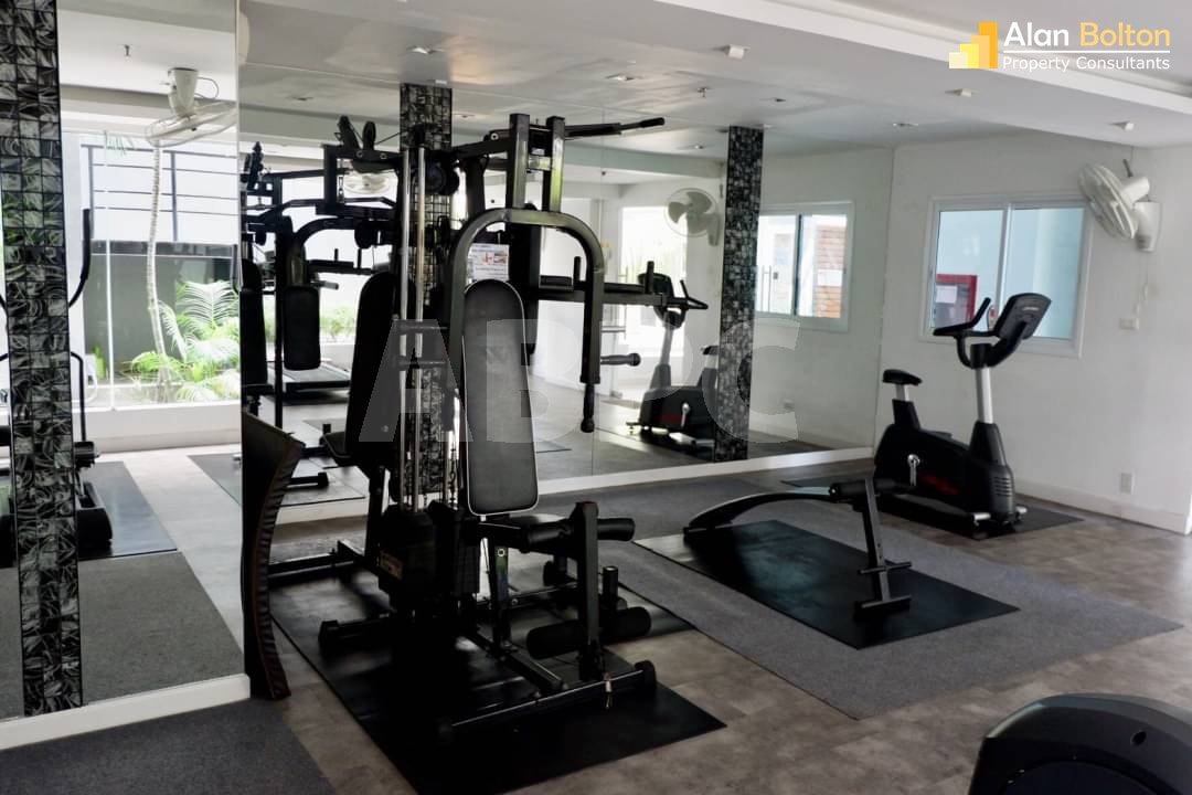 1 Bed 1 Bath Condo in Central Pattaya photo 4