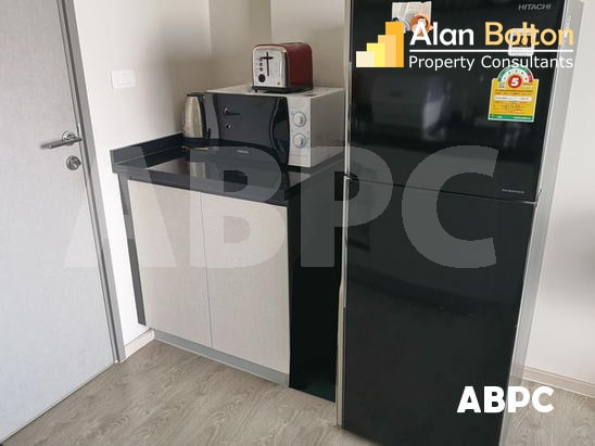 North Facing Ocean View 2 Bed 1 Bath Condo In Central Pattaya photo 5
