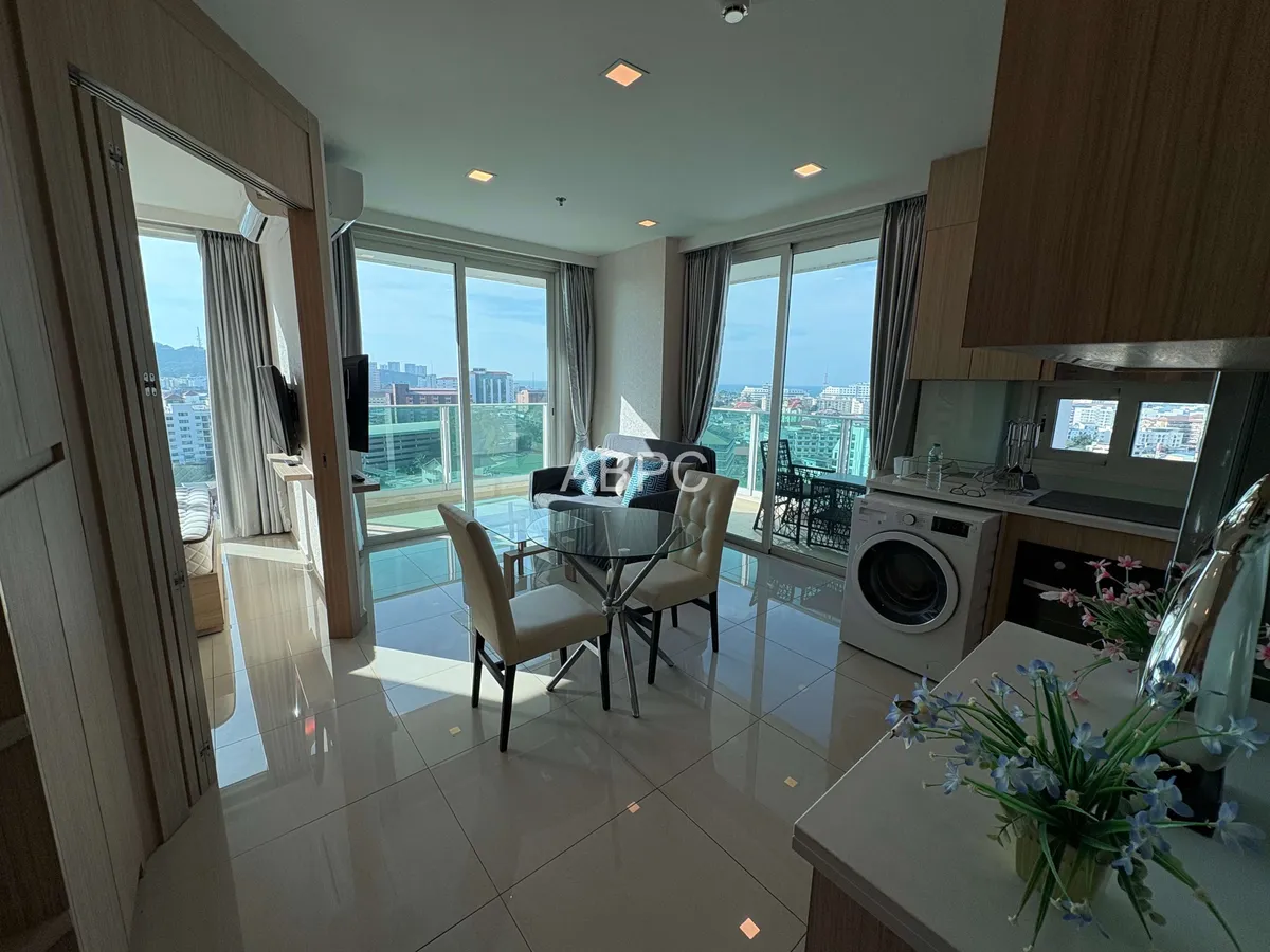 City Garden Tower 1 Bed For Rent or Sale photo 3