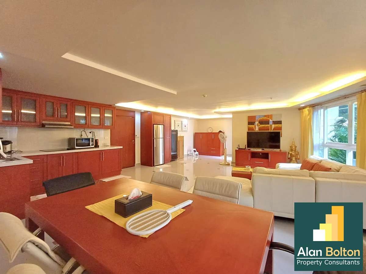 2 Bed 2 Bath Condo in Central Pattaya photo 9