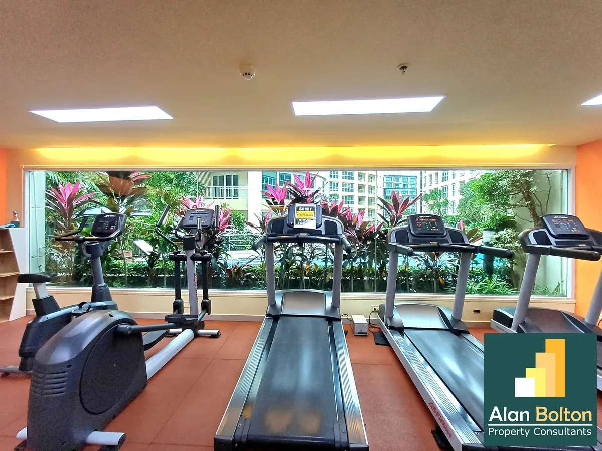 2 Bed 2 Bath Condo in Central Pattaya photo 21